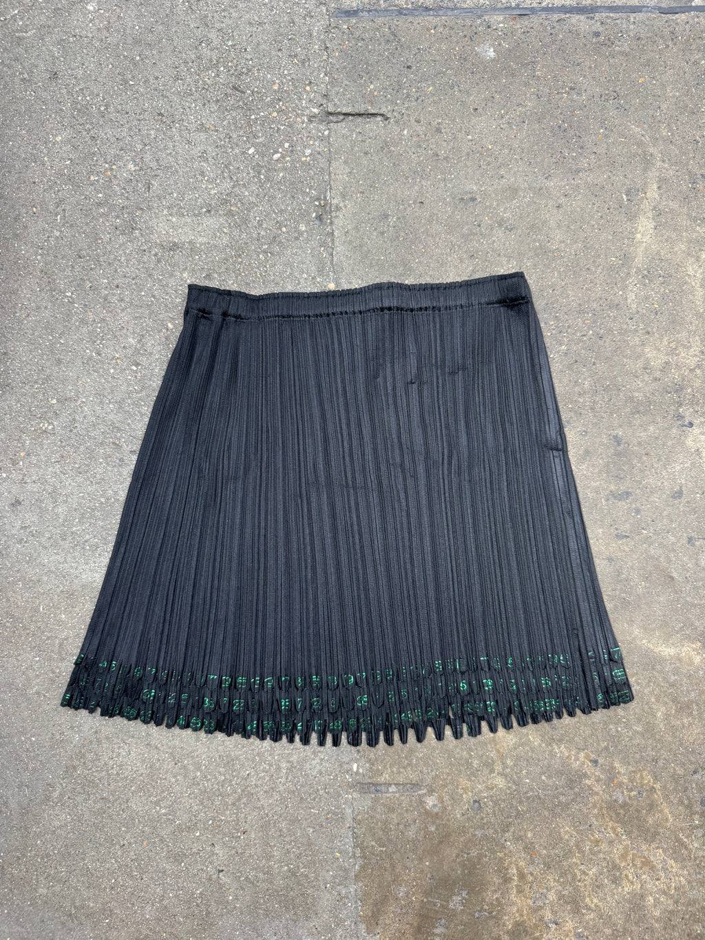 A/W 2007 Matrix Printed Pleated Mini Skirt